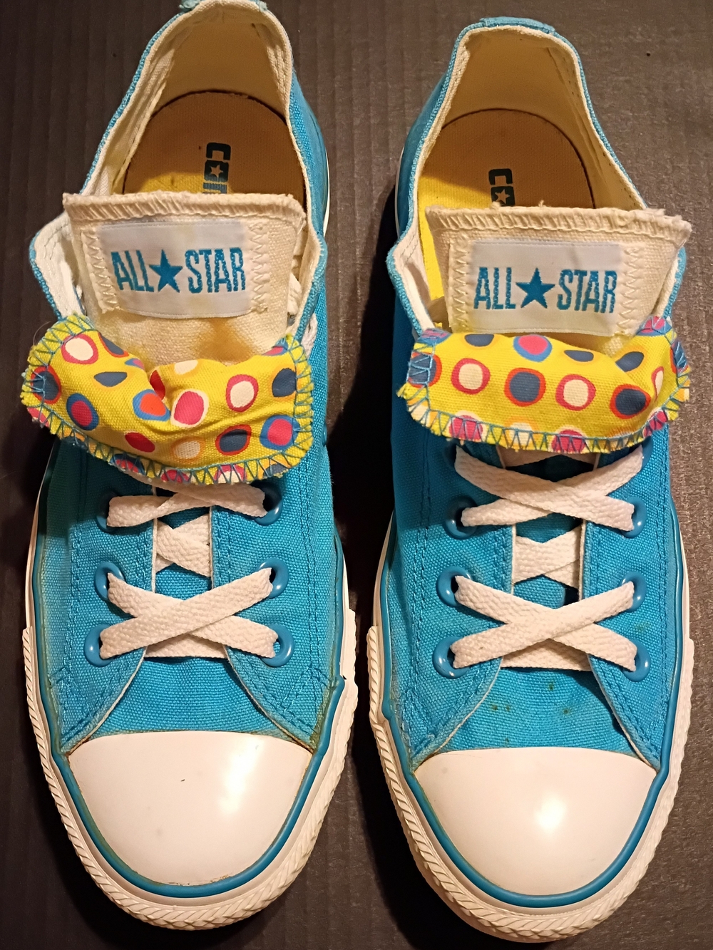 Converse Turquoise Low Top Canvas Sneakers with Polka Dot Tongue - Picture 2 of 10